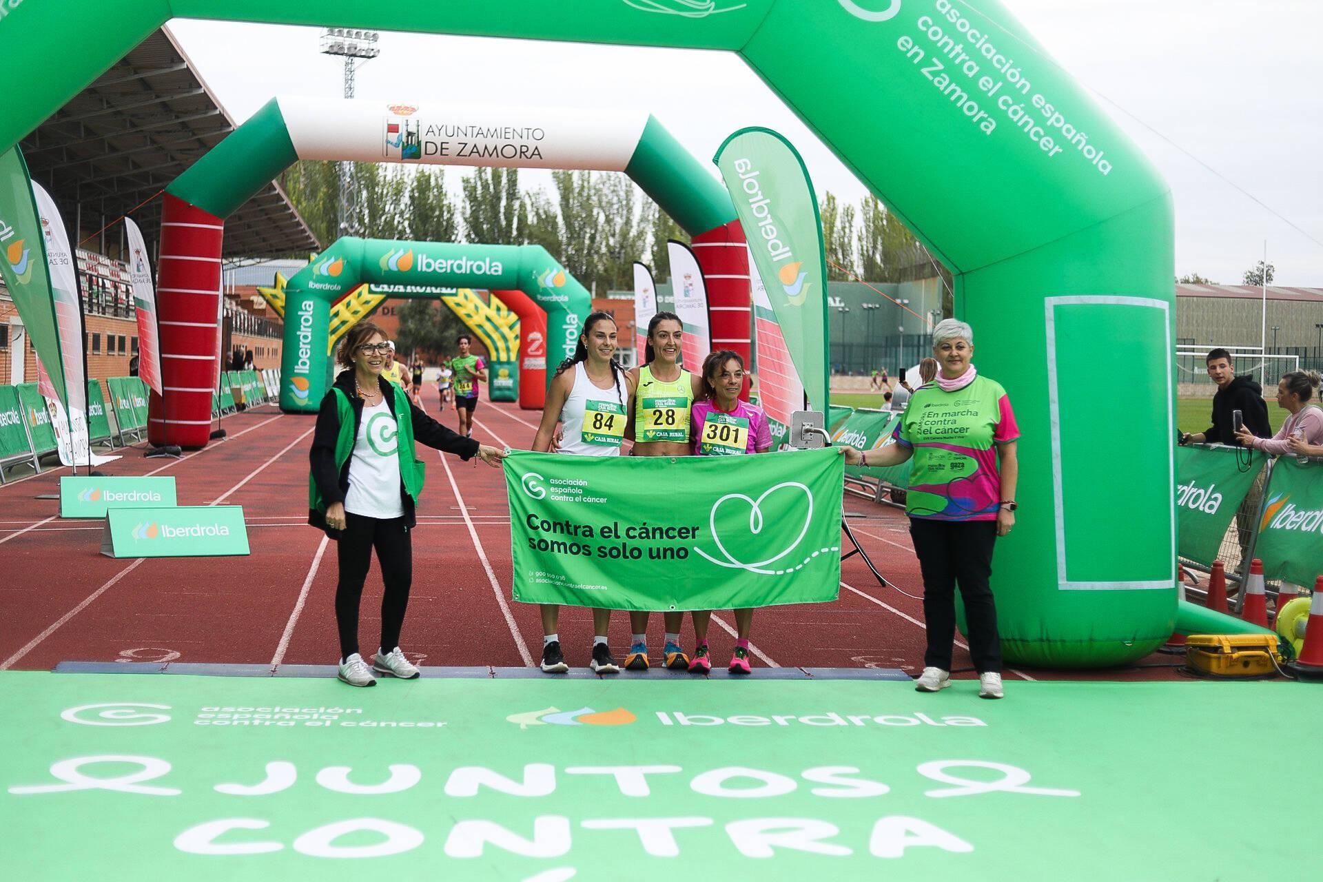 GALERÍA | Búscate en la carrera "Mucho x Vivir" contra el cáncer en Zamora