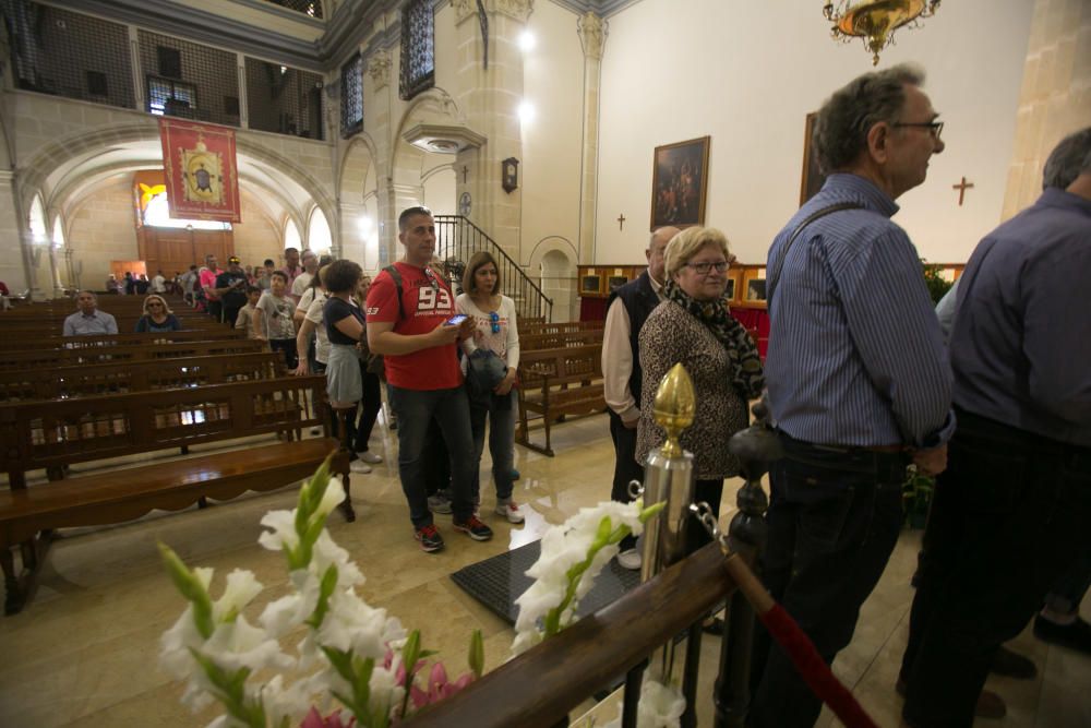 Miles de personas en el domingo de Santa Faz