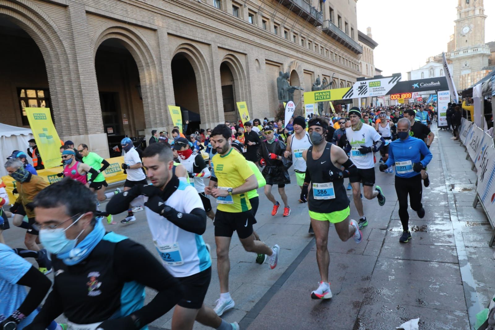 Fotos del maratón de Zaragoza 2022: Búscate en nuestras imágenes