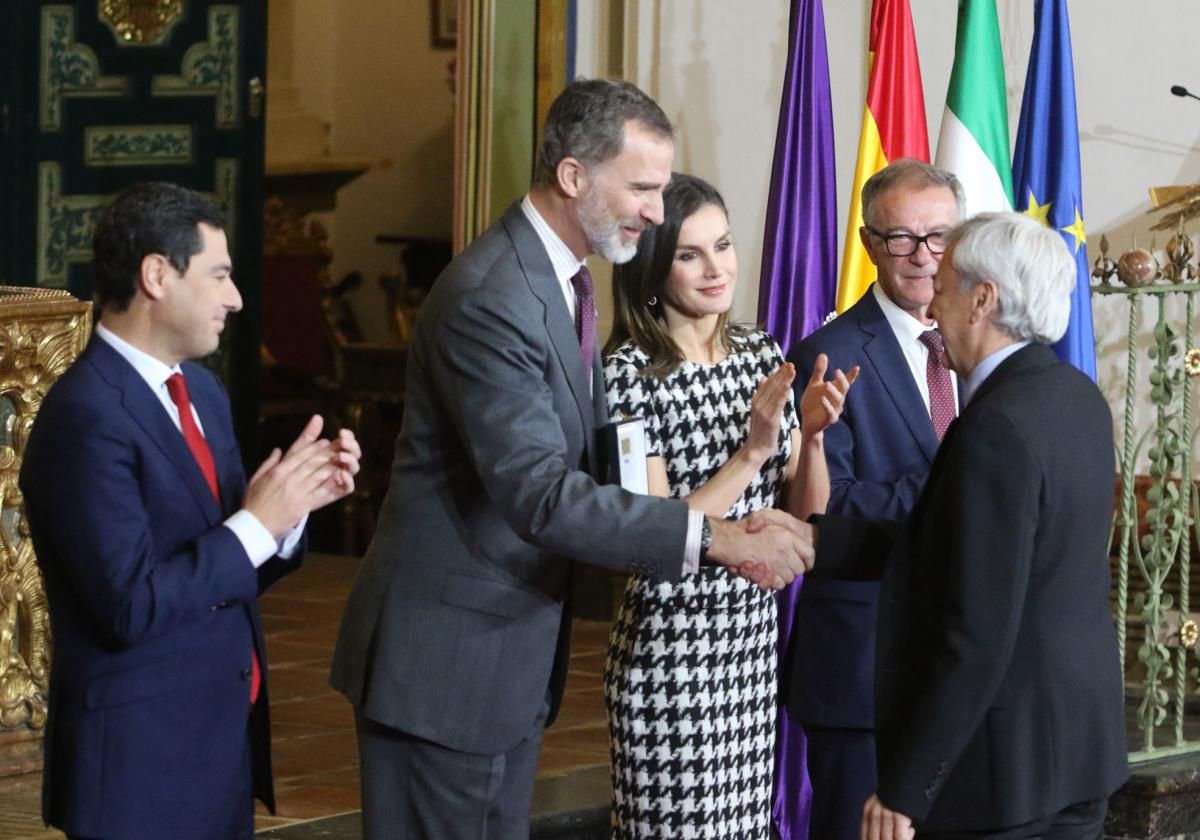 Los Reyes entregan las Medallas de las Bellas Artes en Córdoba