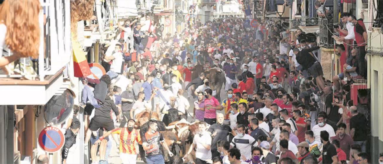 Más de 6.000 corredores participan en una cita para el recuerdo con un herido por asta.