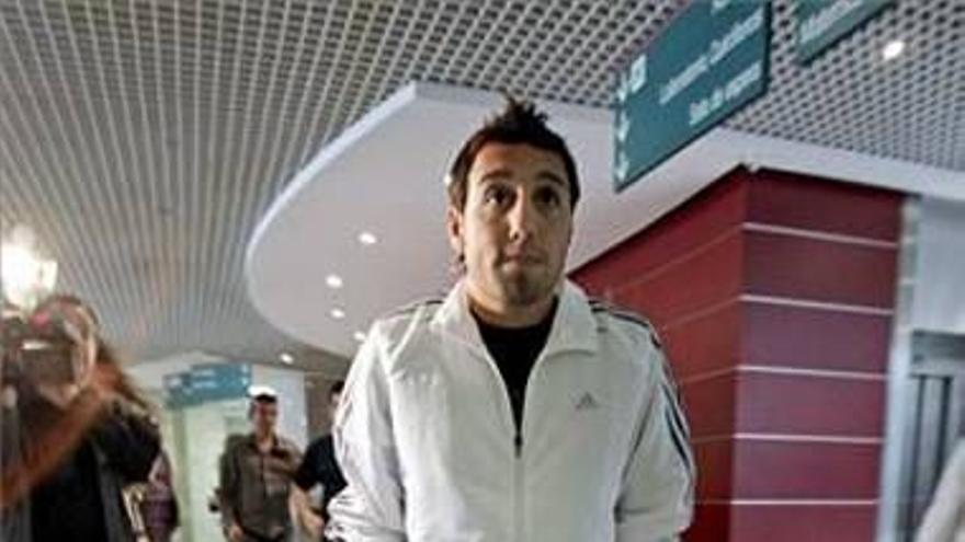 Cazorla es operado con éxito y comenzará la Liga al 100%