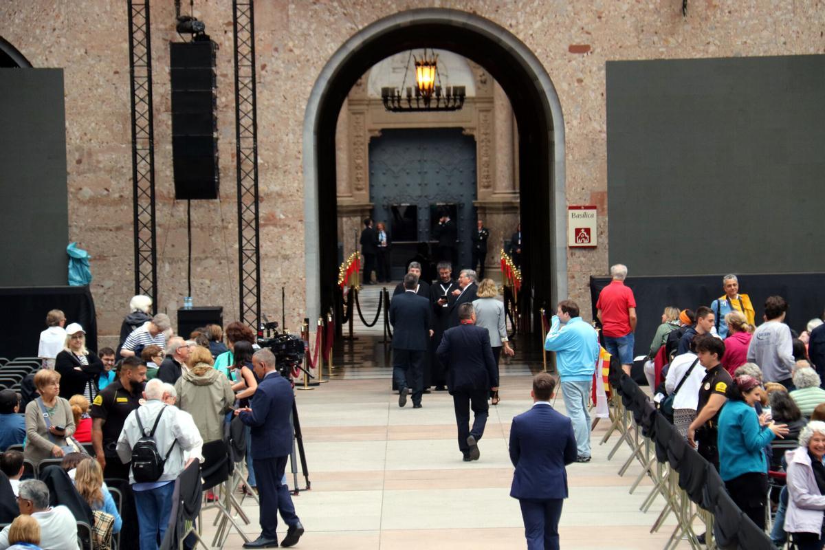 L'accés a la basílica de Montserrat