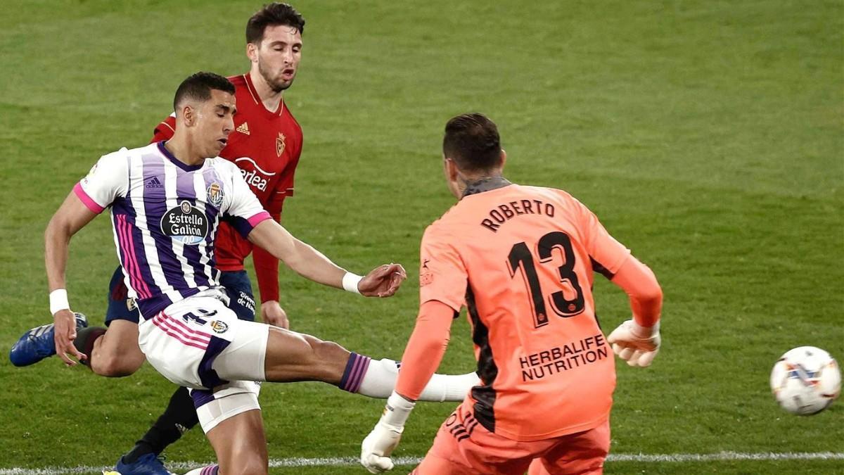 Roberto, durante un partido con el Valladolid