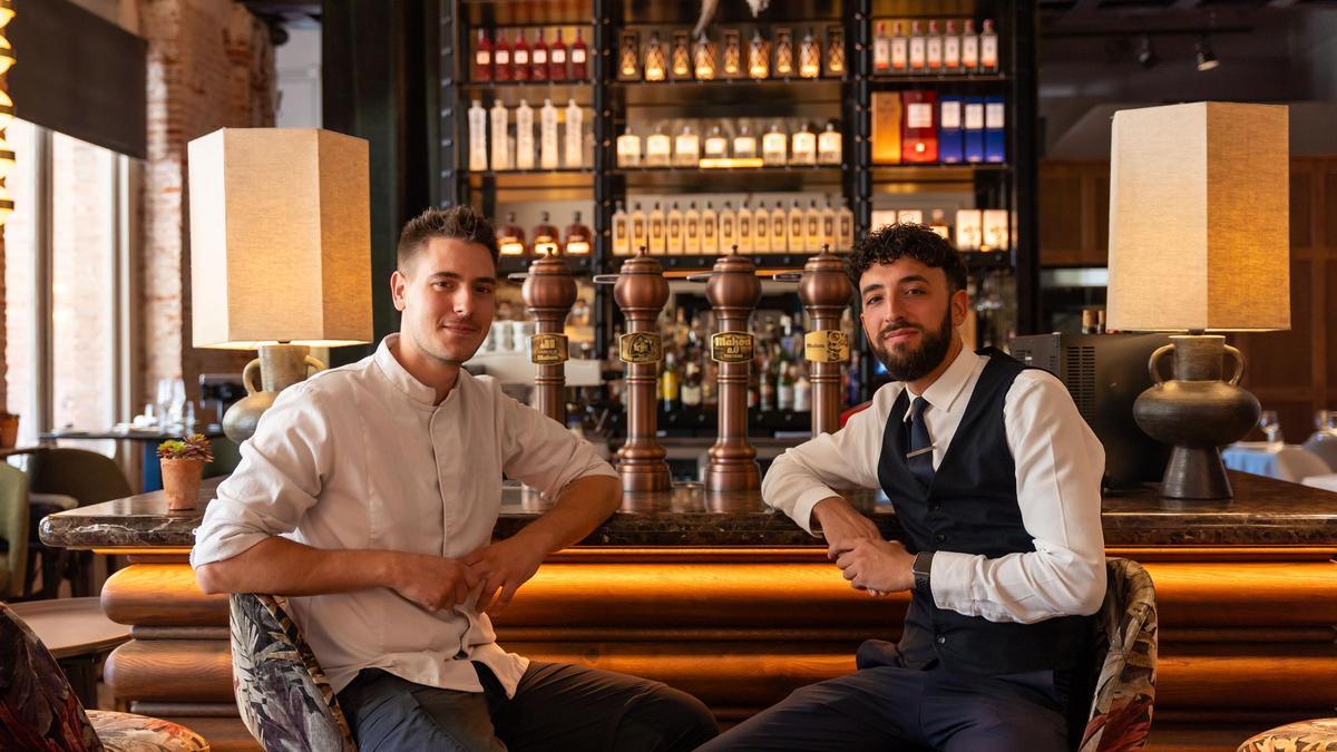 El chef Ander Galdeano y el sumiller Sergio Adán.