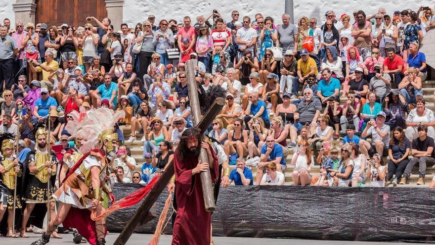 Adeje Unveils Diverse Cultural Program for Holy Week 2024