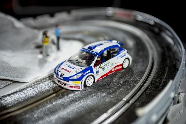 Exposicion SCALEXTRIC, coches en miniatura en el ...