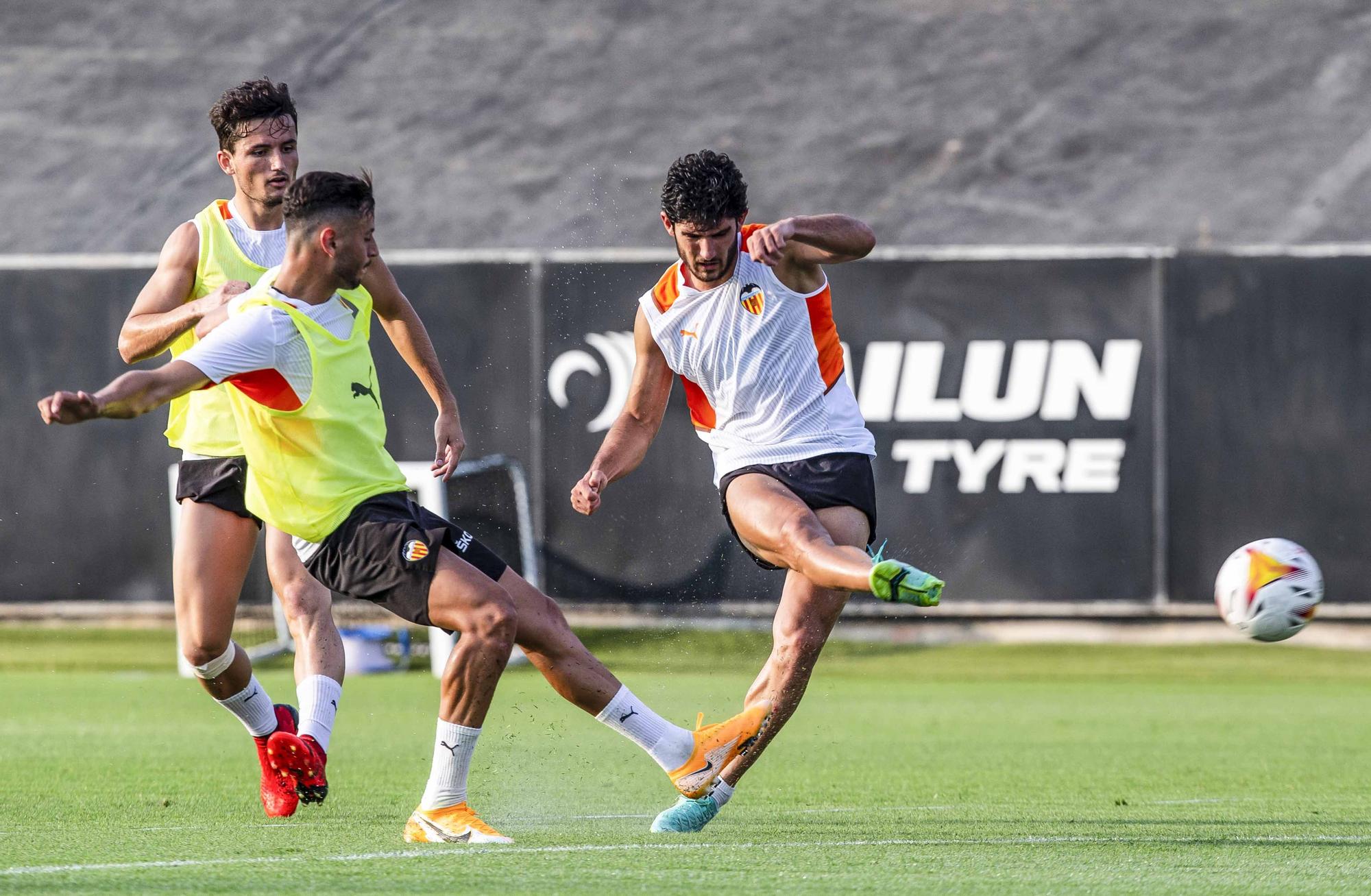 La semana de entrenamientos del Valencia CF