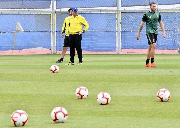 10/05/2019 HORNILLO. TELDE.  Entrenamiento UD Las Palmas. Fotógrafa: YAIZA SOCORRO.  | 10/05/2019 | Fotógrafo: Yaiza Socorro