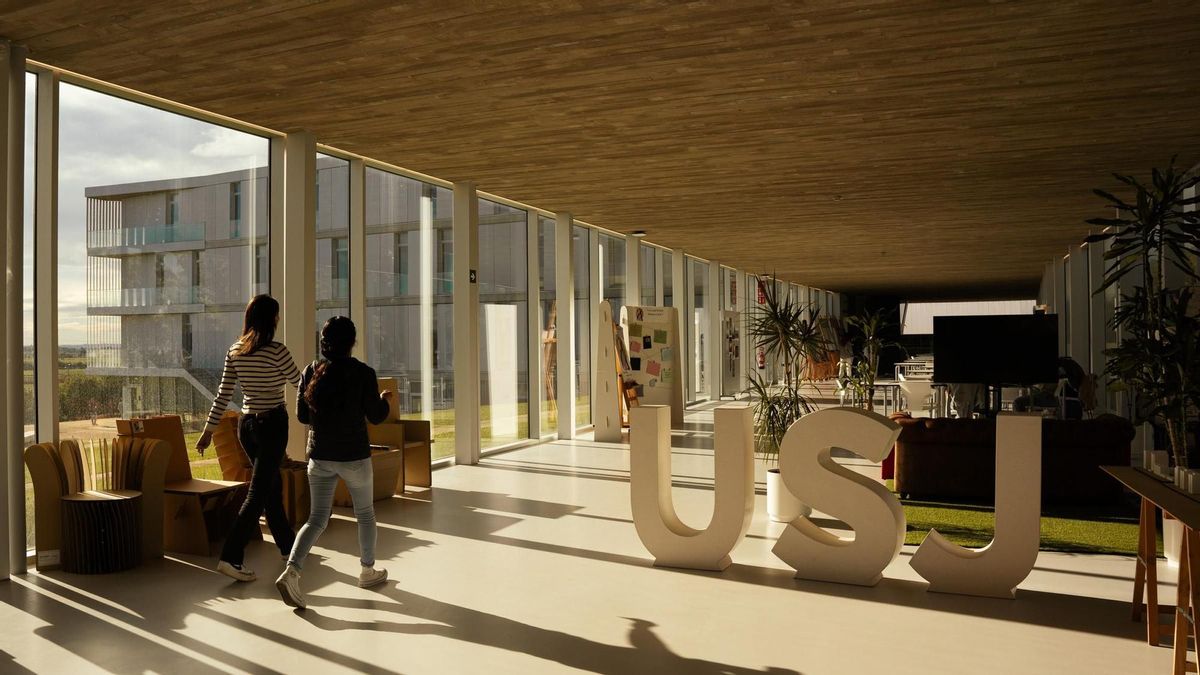 Estudiantes en las instalaciones de la Universidad San Jorge en Villanueva de Gállego (Zaragoza), en una imagen de archivo.