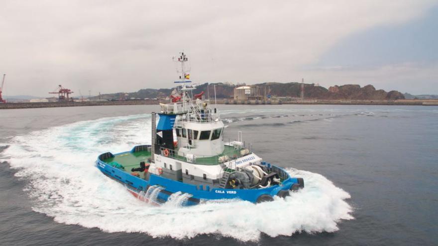 Los remolcadores adquiridos por la Armada en Asturias ya están en Ferrol