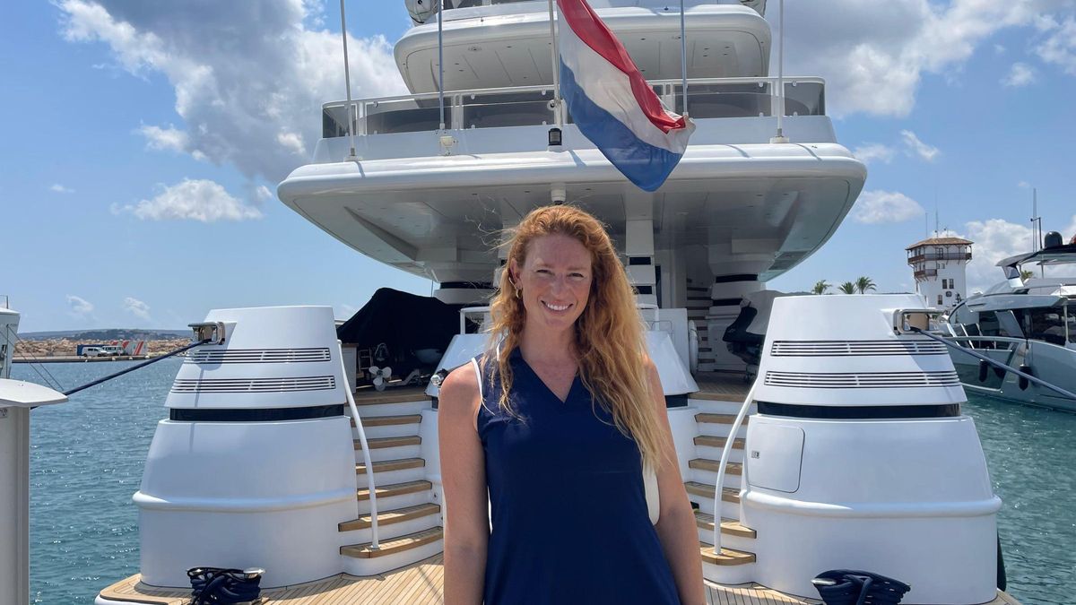 Esmée Yntema arbeitet seit fünf Jahren in der Yachtbranche.