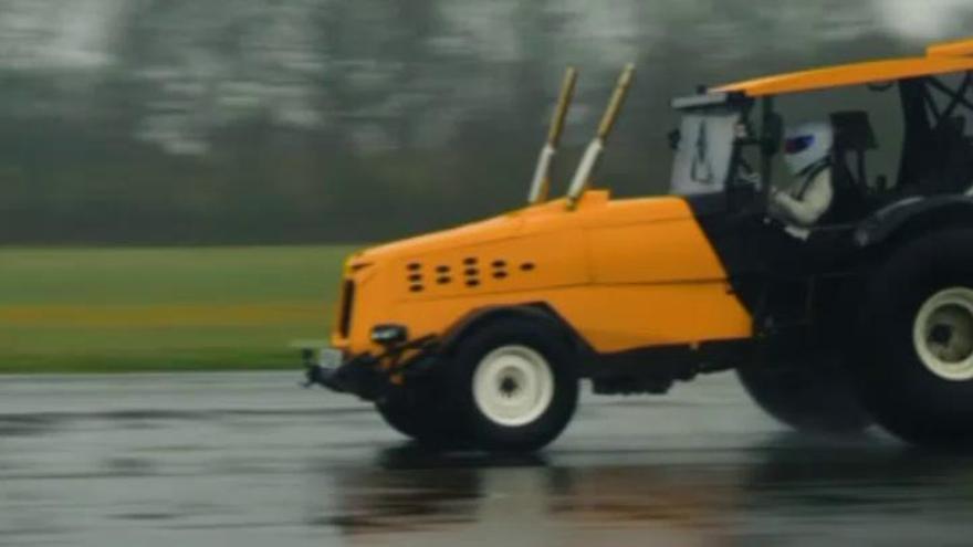 Un tractor amarillo es el más rápido del mundo