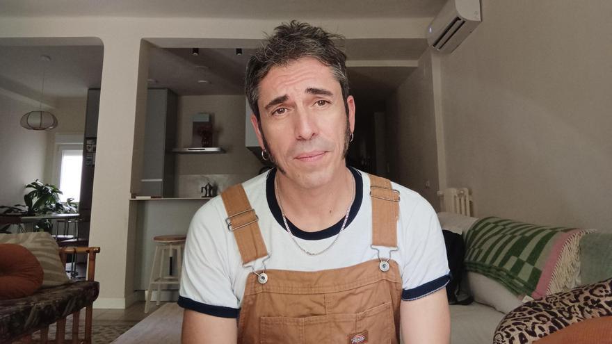 NUEVA NOVELA | La España de los 90 según David Pascual: crimen, tele y miedo a mirarnos al espejo