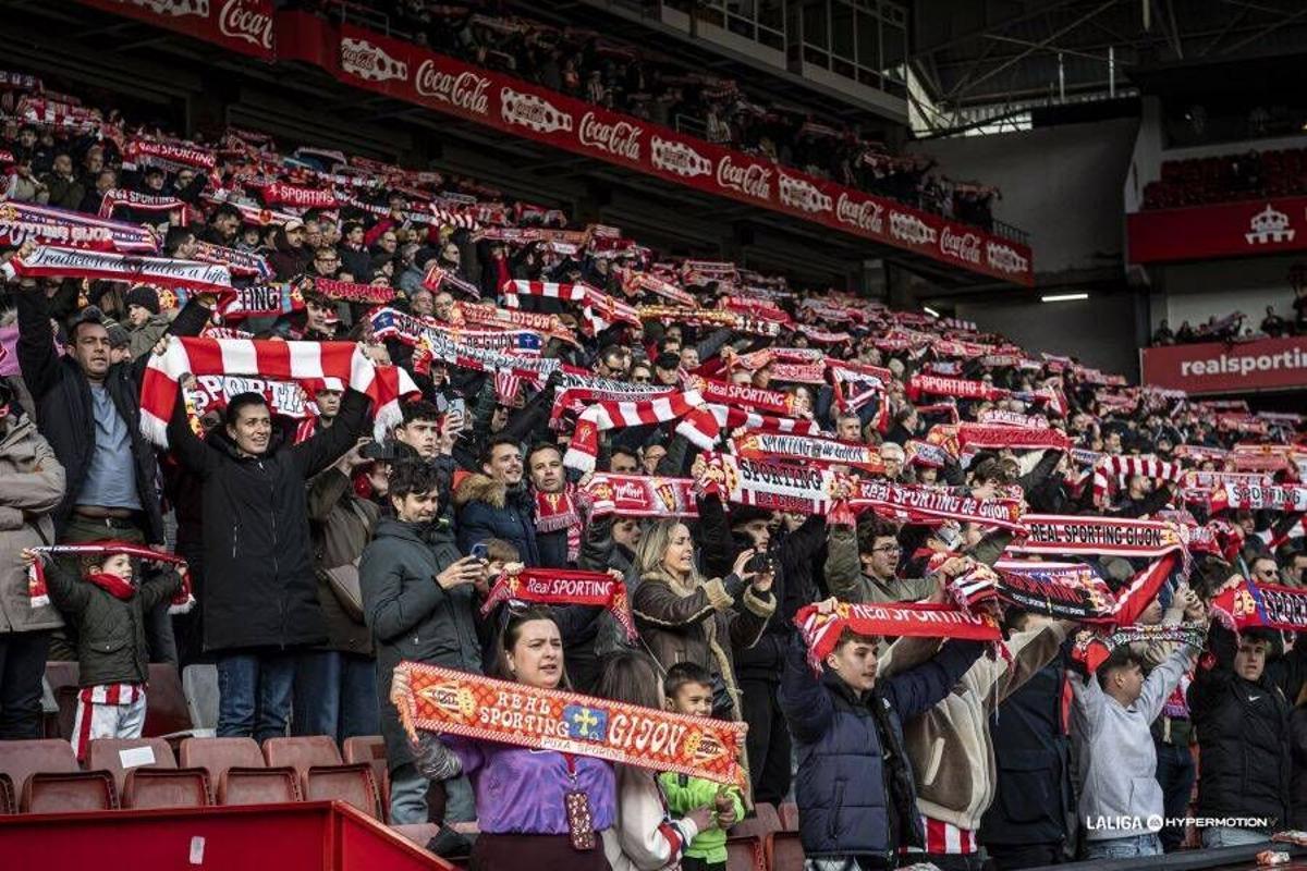 Liga Hypermotion 2025 - 2026: Sporting de Gijón - Málaga CF