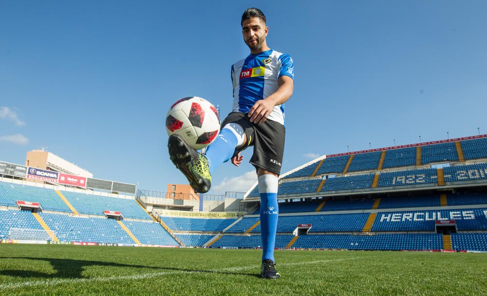 Presentación de Jona como nuevo jugador del Hércules CF