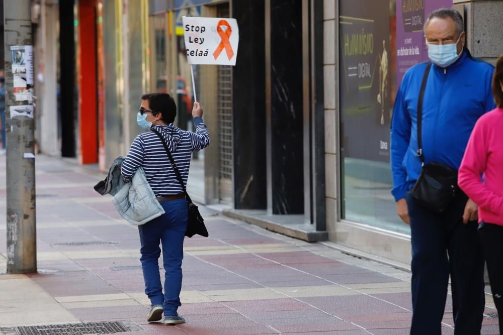 Miles de murcianos protestan en las calles contra la ley Celaá