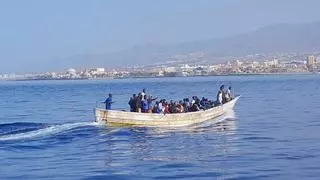 Aumenta un 19,8 % la llegada de migrantes en cayucos o pateras a Canarias hasta septiembre