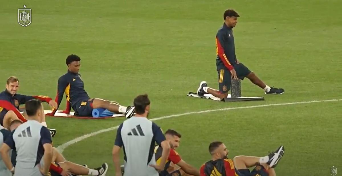 ¡España se deja la botas en Madrid y el equipo se entrena con zapatillas!