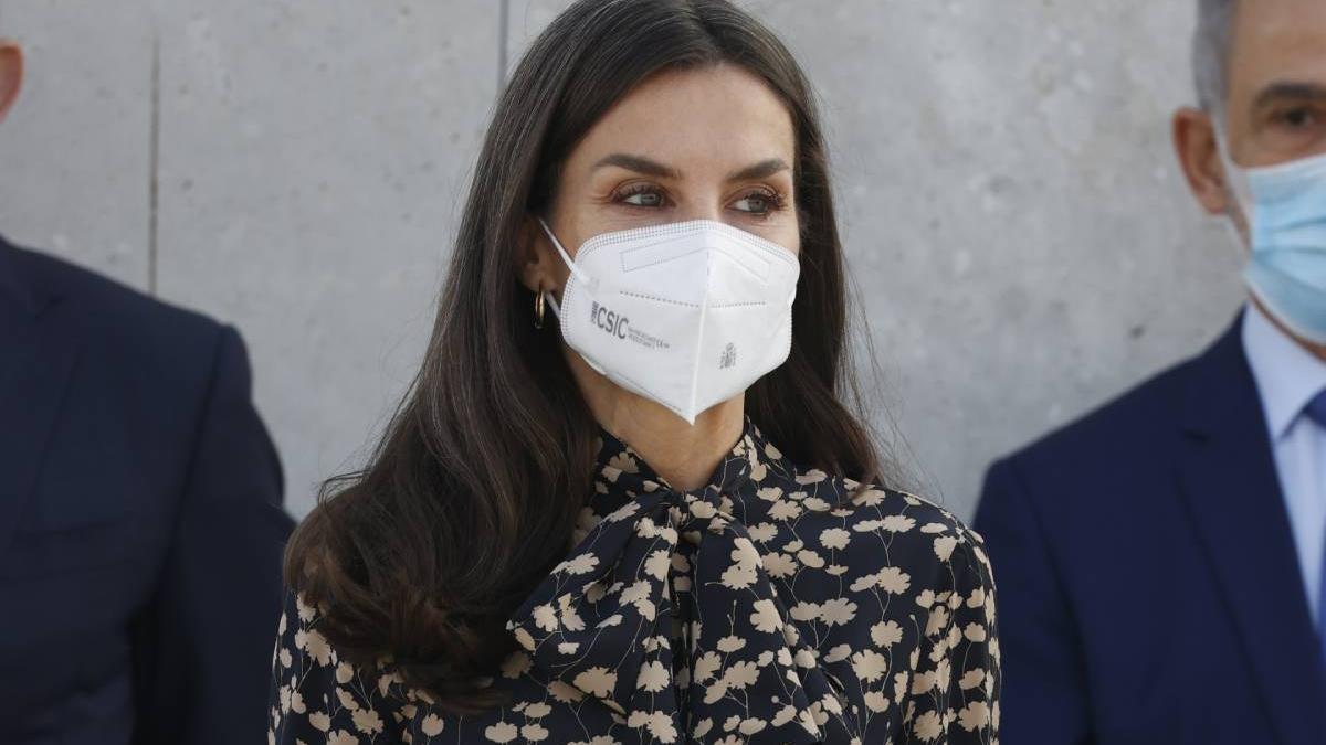 La reina Letizia en centro de terapia de protones de Quiron Salud Madrid