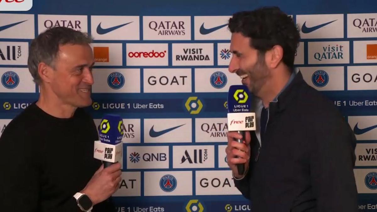 Luis Enrique, junto a Alexandre Ruiz