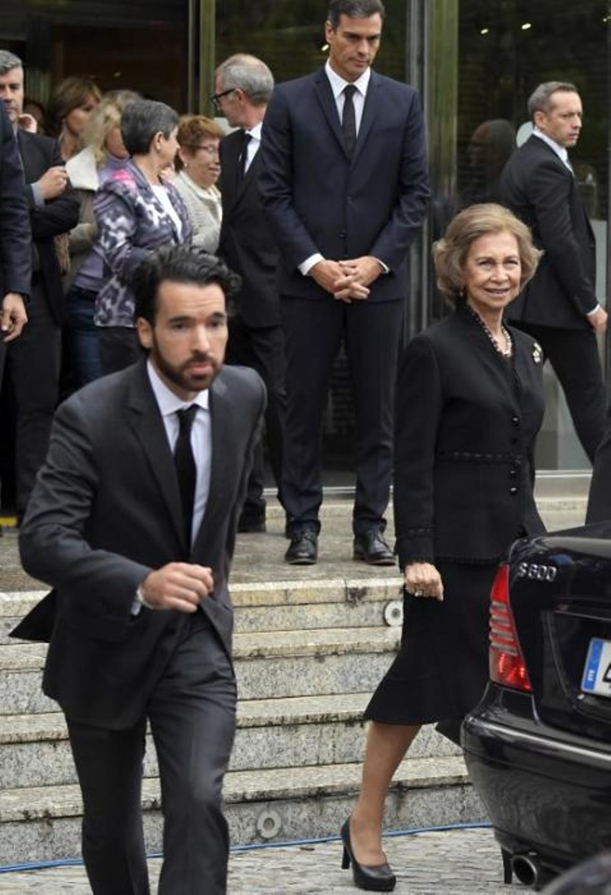 Familiares y amigos despiden a Montserrat Caballé
