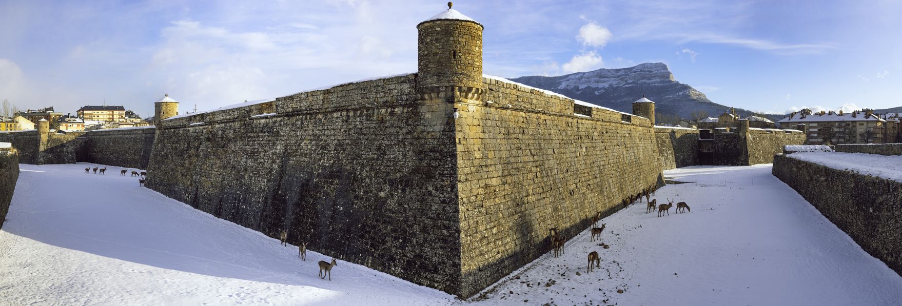 Ciudadela de Jaca en invierno, Huesca.