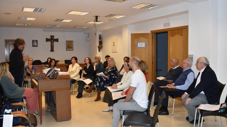 La orquesta efímera y solidaria Dreamers in White comienza los ensayos