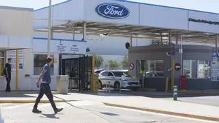 Los aranceles de Trump al automóvil proyectan sombras sobre el futuro modelo de Ford Almussafes