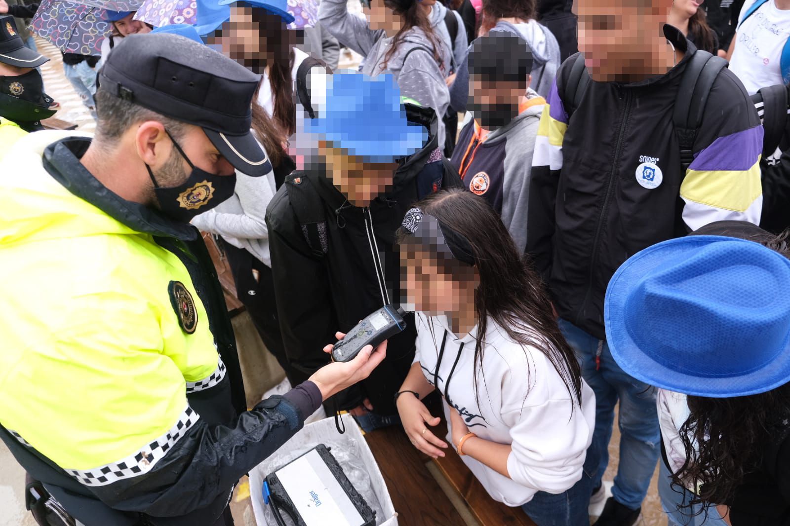 Premios para los 0.0 en el botellón de Santa Faz en la Playa de San Juan