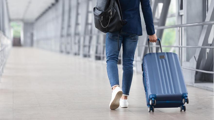 Novedades viajes: las aerolíneas no podrán cobrar por el equipaje de mano