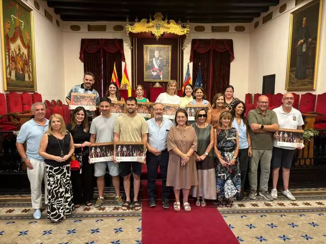 Grandes premios para los ganadores del concurso de escaparates de las Fiestas de Elche