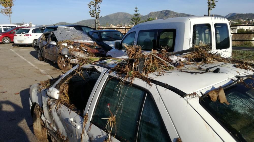 Decenas de coches aparecen destrozados en los sótanos de Sant Llorenç