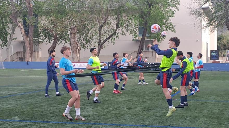 viaja a Alquerias del Niño Perdido con los deberes hechos en la Lliga Comunitat