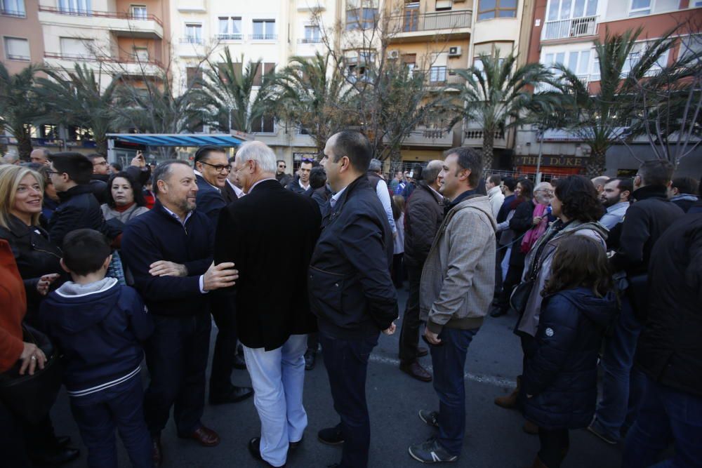 Una Nochevieja a ritmo de mascletà en Alicante