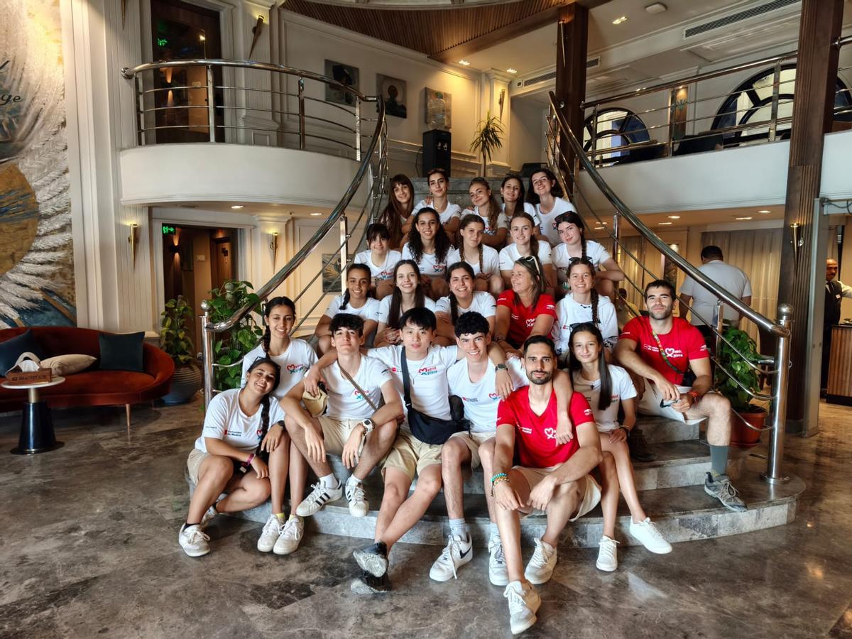 Los 20 jóvenes de Madrid Xplora, en el crucero en el que pasaron sus primeros días en Egipto.