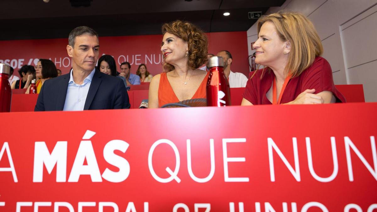 Un abatido PSOE andaluz desoye a María Jesús Montero de cara a las municipales: Lo que nos preguntamos es cuánto aguantará