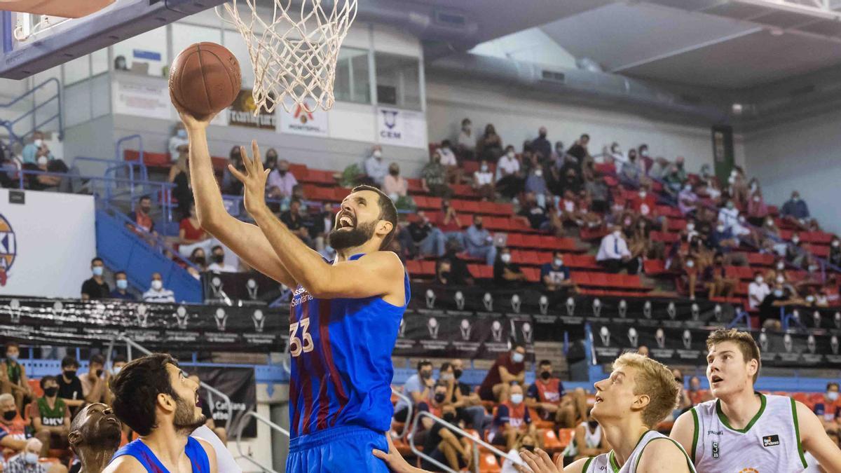 Mirotic se cargó enseguida con dos faltas