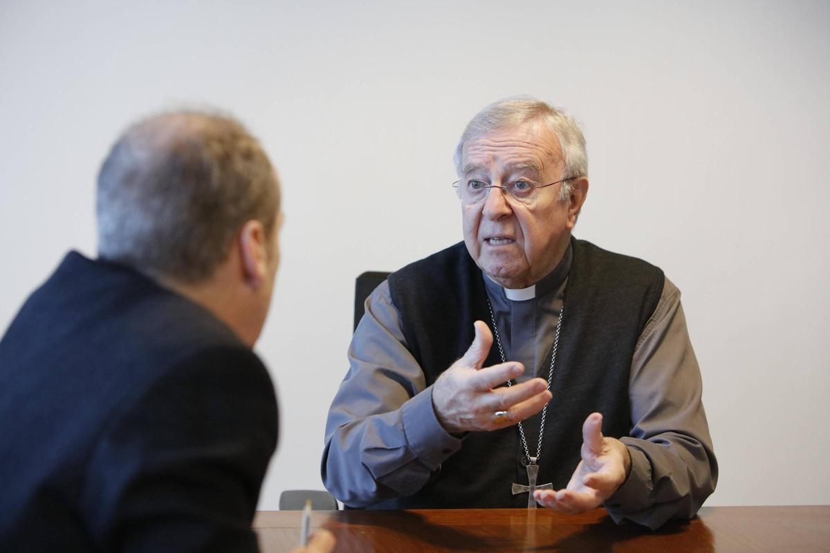Bischof Sebastià Taltavull beim Gespräch mit der MZ-