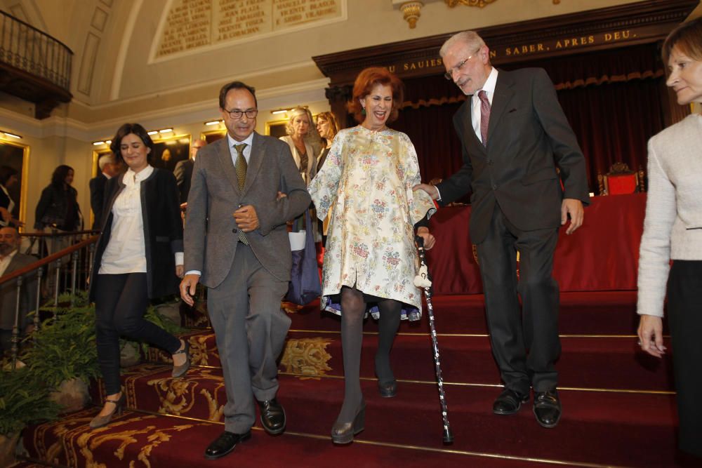 La Universitat homenajea a Carmen Alborch