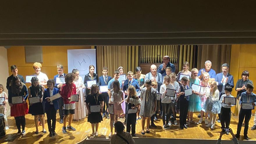 Un centenar de aspirantes en el I Concurso Internacional de Piano Ciudad de Alicante