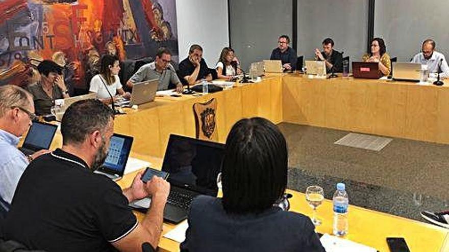 Un ple municipal de l&#039;Ajuntament de Sant Fruitós d&#039;aquest mandat