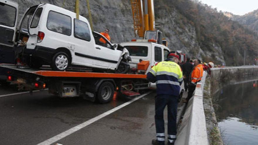 Un total de 17 fallecidos en la carretera el fin de semana