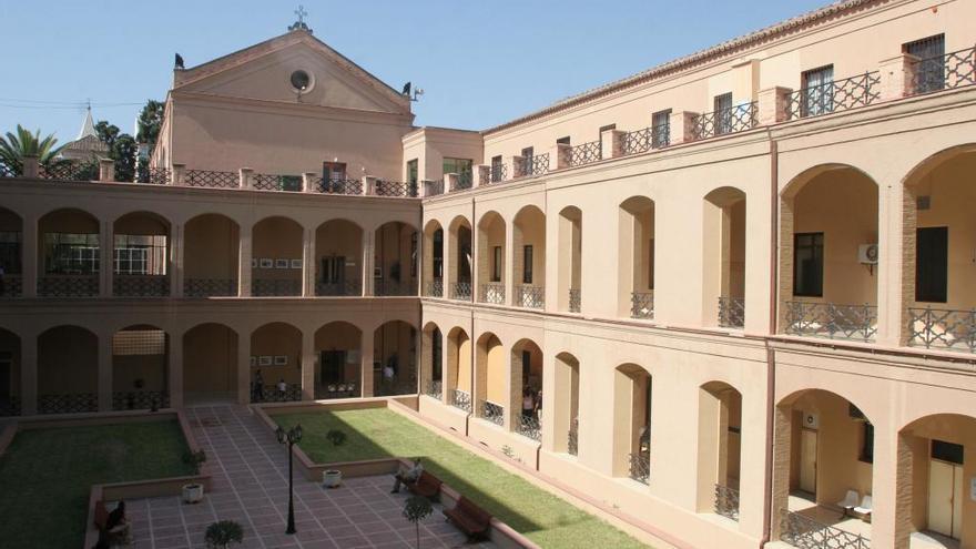 Estudian la propuesta de hacer un hospital frente al Materno