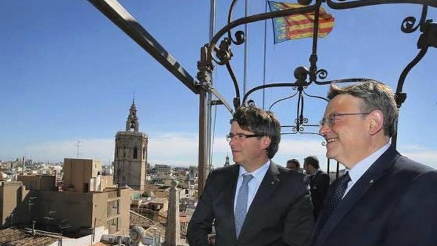 Puig y Puigdemont, en la azotea del Palau de la Generalitat en València, en imagen de septiembre de 2016.