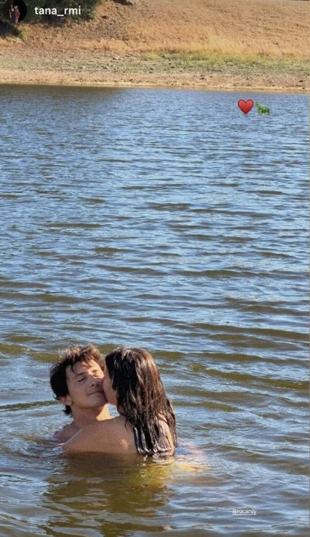 Tana Rivera y Andrés Roca, su primer beso romántico compartido
