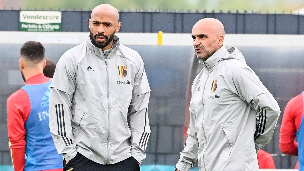 Thierry Henry y Robert Martínez en un entrenamiento de la Selección belga