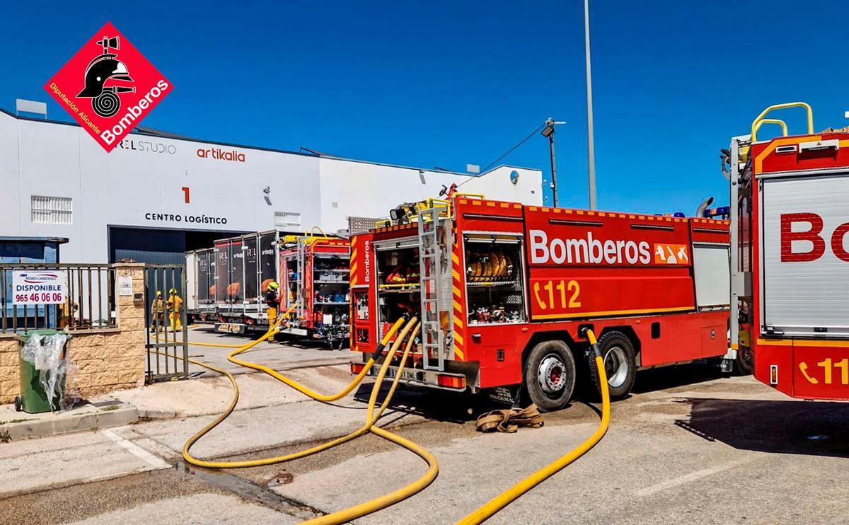 Un incendio de palets en Almoradí