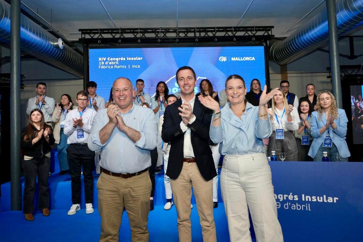 Tellado, Galmés y Prohens durante el XIV Congreso Insular del PP de Mallorca.
