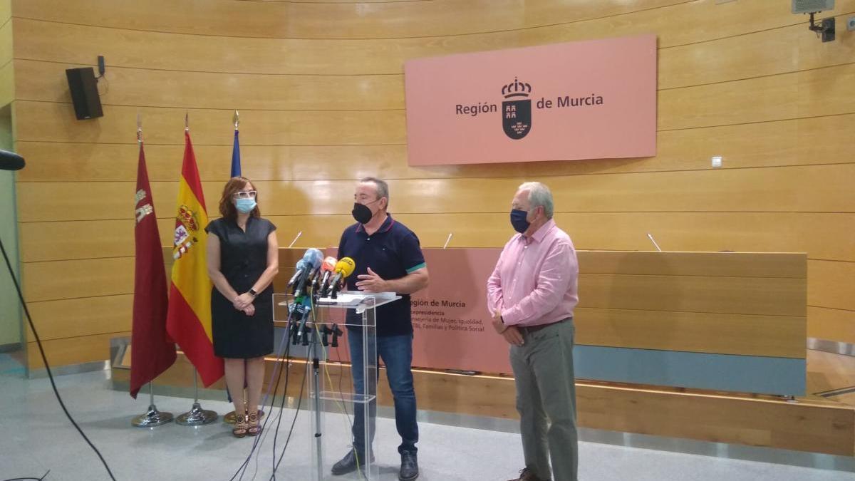 Un momento de la rueda de prensa donde han anunciado las ayudas.